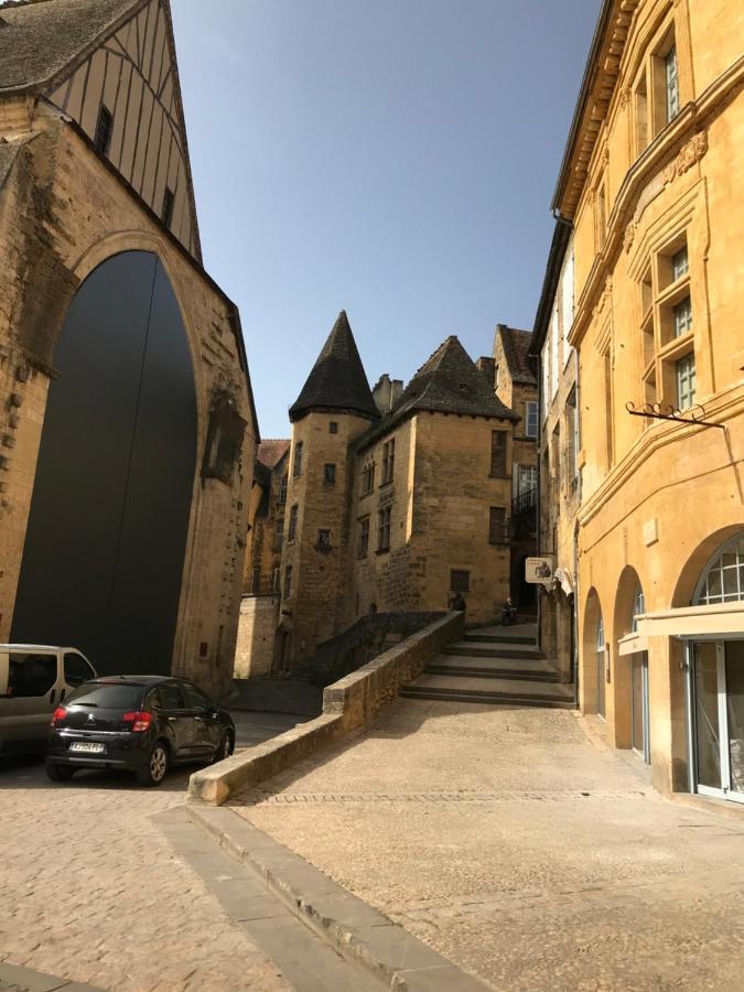Le Mondou Saint-Julien-de-Lampon Εξωτερικό φωτογραφία